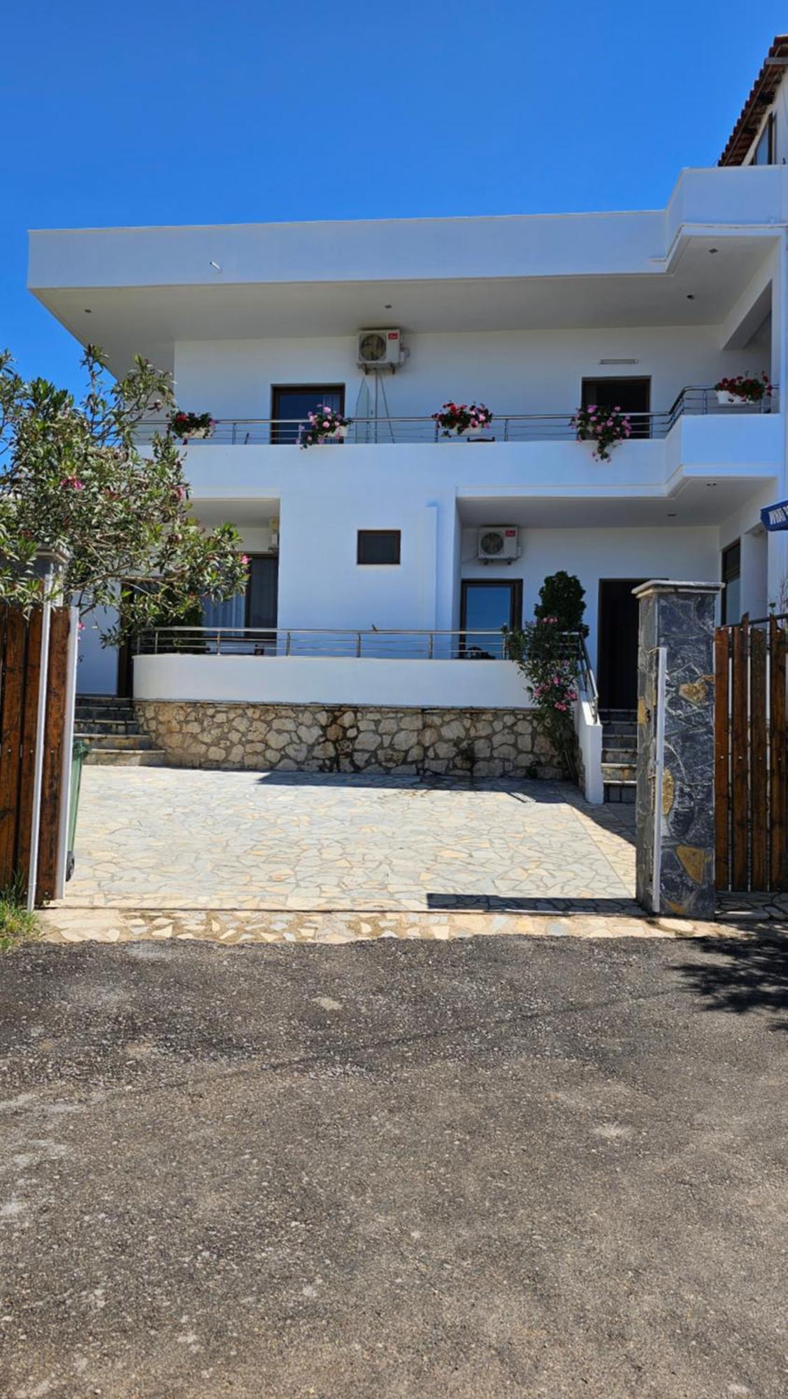 Vila Malo 1 Ksamil Exterior photo